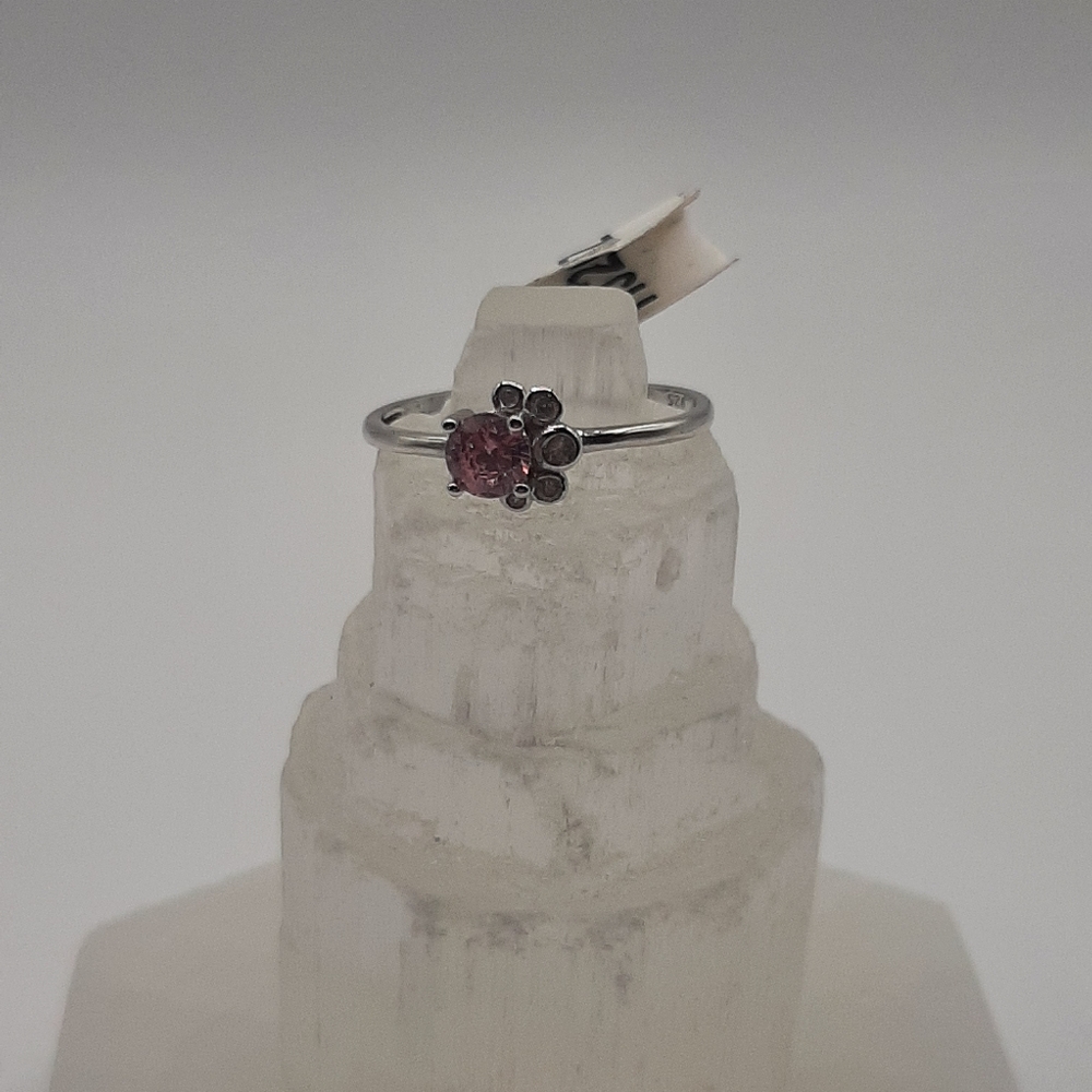 R1015 Sterling Silver Ring - Charmed Aroma